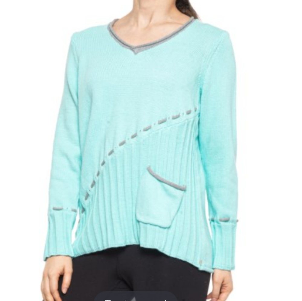 🔴 SALE Pure Knits Light Turquoise V-neck Pullover Sweater